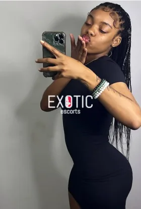 makenna Massage and extras