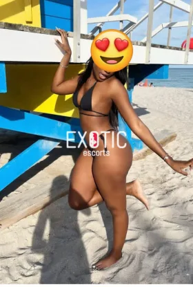 Polyn full body massage with extras