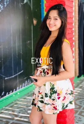 Anika Sexy Indian
