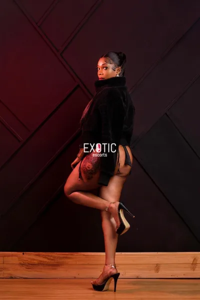 Sexy Alisha — 3