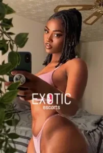 Kamara escorts