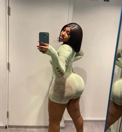 Aisha — 1