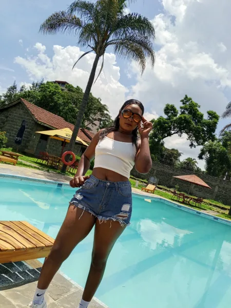 Tracy Montez — 5