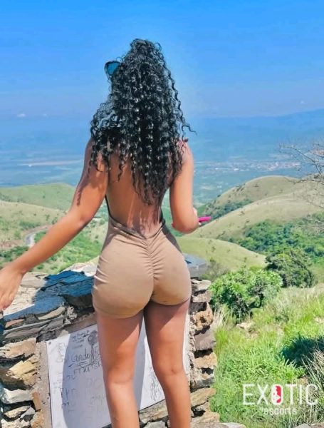 Liza, escort in Kakamega Town, Kenya (photo 2)