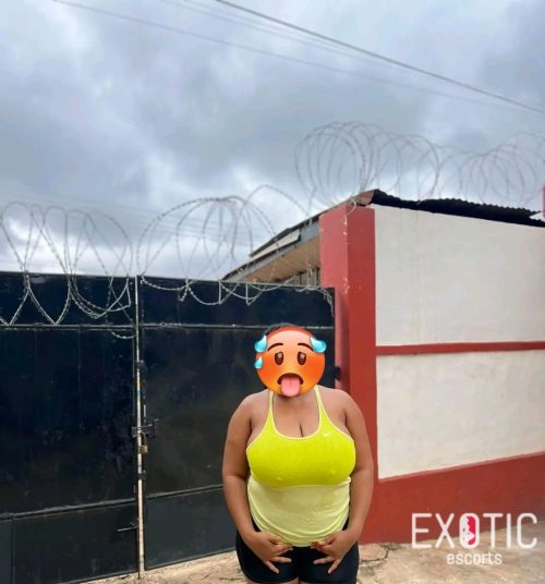 Hyvone, escort in Kisii township, Kenya (photo 3)