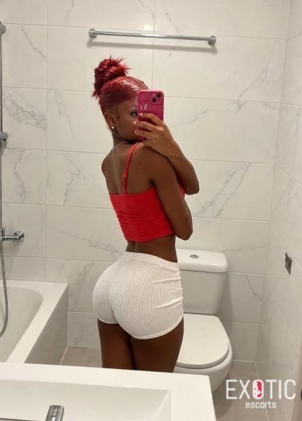 Tasha, escort in Kilimani, Kenya