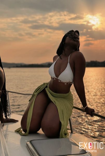 Night Nurse, escort in Bamburi, Kenya