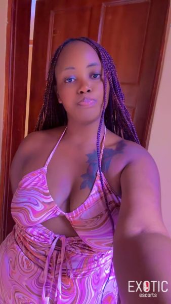 Nicole, escort in Kilimani, Kenya (photo 8)