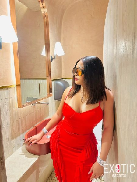 Adeline, escort in Kilimani, Kenya (photo 4)